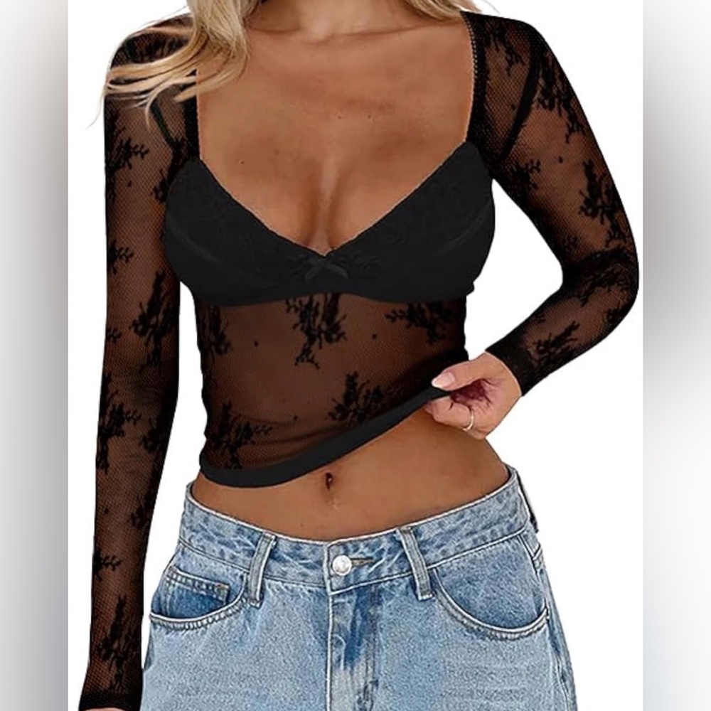 Black Lace Long Sleeve Top